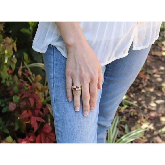 10k Yellow Gold Natural Ruby and Diamond Band Ring Size 7 - Picture 4 of 9